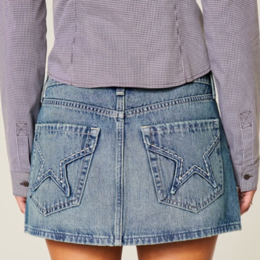 NWT Embroidered Hollister Star Pocket Denim Skort
